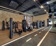 Pin by 종현 이 on Architecture Space in 2022 | Gym interior, At home gym, Gym design interior