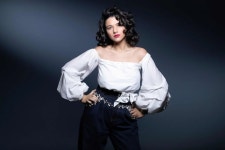 Pin by 지영 신 on 카티아 부니아티쉬빌리 | Khatia buniatishvili, Female, W...