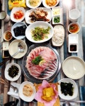 📒가성비도 좋은 신선한 대방어, 고등어회 외에도 제주향토 음식들을 전문적으로 다루는 서귀포… in 2024