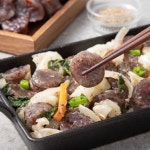 곰곰 깻잎&들깨 순대볶음 (백순대 볶음) 밀키트 곰곰 깻잎&들깨 순대볶음 (백순대 볶음) 밀키트 | 요리, 식품 아이디어, 식품 포장