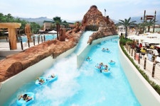 Hanwha Resort Seorak Waterpia (한화리조트 설악 워터피아) : VISITKOREA Hanwha Resort Seorak Waterpia (한화리조트 설악 워터피아)... 