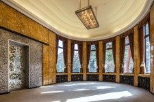 Pin page Pin by 교맛대가리 불 on 신세계 남산 연수원 | Art deco, Art deco architecture, Art deco design