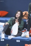 Joya에 있는 Hana님의 핀 - 2020