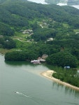 가평 제1경으로 불리우는 신선봉은 가평군 설악면 [雪岳面]에 소재한 나트막한 산이지만 능선에서 내려다 보는 청평호반의 조망은 산의 높이가... 