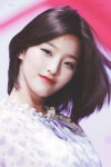이새롬에 있는 Soft Meerkat님의 핀 | 연예인, 여성, 소녀