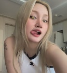 쏠 SOLE on Instagram: 🥺🥺🥺🥺🥺🥺🥺🥺🥺🥺🥺🥺🥺 | Nose ring, Mirror selfie, Instagram