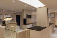 모던하고 고급스러운 분위기의 36평 헤어샵 인테리어 - 2021 | 인테리어