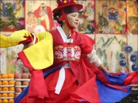 운세닥터: 일산점집 서울점집 천신암! 너무 점잘보세요 용하다 용해 | 한국 전통 의상, 전통 의상, 한국