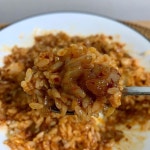 흰밥에 발라낸 살, 양념 올리고 참기름 과하다싶을정도로 두르고 먹으면 ㄹㅇ 꿀맛! 이게 밥도둑이지🦀 . #부산 #대궐쌈밥… | 양념