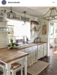 Sweet sweet farm house kitchen. | 부엌 디자인, 원목주방, 럭셔리 키친