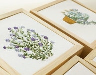 #야생화자수 #꿈소 #꿈을짓는바느질공작소 #자수 #자수타그램 #됫박조명 #embroidery #broderie #刺繍 #handembroidery... 