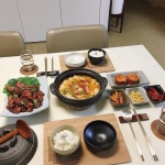 맛난 아침 드시구 즐건 주말 보내세요🧸 . . . 𖤐 #갈비 #두손식품 @dusonfood #신혼집 #집스타그램 #아침밥 #집밥 | 건강 음식, 요리, 음식