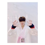 오늘이래요☀ 예전에 찍어뒀던거 아끼고 아끼다가 올립니다아✌ ⠀⠀ #승스타그램 #울_스테이_즐겁고_행복한_설날_보내기ㅎ” 200125