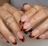 Nails Audience에 있는 Madalina님의 핀