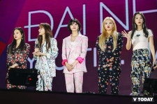 Pin page Ghim trên EXID<3<3 : 이엑스아이디