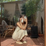 🏷노니유 on Instagram: “오늘☀️ 내일부터 계속 흐림이라서 몰아서 촬영 하느라고 익었다....🔥” | Uzzlang girl, Maxi... 