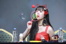 Pin page Épinglé sur 수진