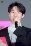 SMALLER on Twitter: 照亮世界的仁俊的笑容💚💚 #천사일기_190930 #NCT #NCTDREAM #RENJUN #런쥔 #仁俊 #黄仁俊... 