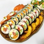 cr. thankyoufarmers Kimbap, Futomaki #후토마끼 #대왕김밥 #집김밥 #김밥