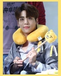 たまみ on Instagram: “かわいい😢💛🐻 #shineejonghyun #jonghyunshinee #poet_artist #샤이니 #종현 #김종현” | Jonghyun... 