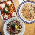 Instagram의 #먹스타그램. #페북사진공유❌❌님: “#코쿠미#신오쿠보생치즈떡볶이#명란마요소고기덮밥#와규스테이크크림파스타…” - 2021