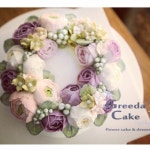Greedacake 그리다케이크 on Instagram: “작약 하노이 수국리스케이크~ . 꼬마신사의 생일 케이크랍니다. ^^ . 화사한 컬러의... 
