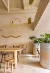 Pin by 채 린 on 룬치과 지하(라운지&회의실) in 2023 | Urban industrial decor, Industrial loft design, Cafe design