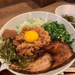 Instagram의 먹을 복이 많은 푸드펜다 🍚님: “🍴멘야산다이메... #멘야산다이메 #라멘 #라멘맛집 #마제소바 #떡볶이맛집 #떡볶이그램... 