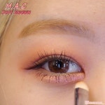 무이더뷰티 이슬 실장 Make Up on Instagram: “#아이메이크업 @bling_glow 블링글로우 후기가 슬슬 많이 올라오고 있어서 기분이 좋네용...