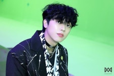 [온앤오프] 뮤비 대신 블록버스터 무비를 찍어버린 온앤오프의 MV 촬영현장! : 네이버 포스트 in 2021 | Record label, Picture... 