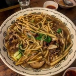 Pin page Instagram의 맛집킬러 혜띠🔪님: “갬성에 맛까지 잡은 화정 #화주반 🥡🥢 . ✔️우육탕-18,000원 처음에 생각없이... 