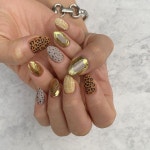 바야흐로여름 목동네일샵 Nail on Instagram: “🤎 말해모해 너무 예뻐! #유니크네일 #레오파드 #셀린느네일 #골드네일 #무광네일... 