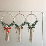 마크라메 공방 새벽작업실 on Instagram: “Macrame wreath 🤎 ⠀ ⠀ 요즘 목화리스 클래스를 찾아주시는 분들이 많은 걸보니 날씨가... 