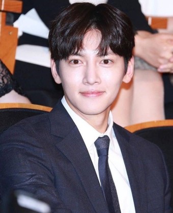 Pin page Pin on 지창욱  | Ji chang wook, Korean actors, Actors
