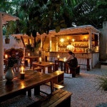 NO NAME NO SHOP에 있는 그래도팜님의 핀 | 야외 식당, 야외 카페, 해변 카페