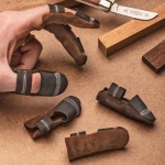 Leather Finger Guards | 가죽 작업, 나무 조각, 공예 패턴