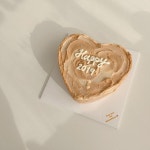 ปักพินโดย ㄴㅊ ใน CAKE