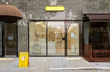 베이지톤 모던한 분위기의 12평 네일샵인테리어 (수원 장안구 조원동) 베이지톤 모던한 분위기의 12평 네일샵인테리어 비용 | Sandwiches... 