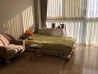 새내기 약사의 전망 좋은 통유리창 오피스텔 | 오늘의집 인테리어 고수들의 집꾸미기 | Furniture, Home decor, Room