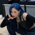 Pin by 𖠋 on 뜨개 in 2020 | Cross necklace, Necklace, Fashion