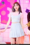 fromis_9에 있는 𝓡𝓾님의 핀 - 2020 | 패션 스타일, 아이돌, 사람