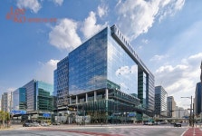 Company Buildings에 있는 sh님의 핀 - 2023 | 빌딩, 건축 디자인, 건물