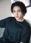 Pin oleh Esmeray di Lucas_ 黄旭熙_ 루카스 | Gaya rambut pria, Potongan rambut pria, Lucas nct