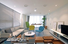 HJL Studio - Jinseo Inc. Headquarters (Chairmans Office).jpg | 인테리어 디자인, 인테리어, 사무실 인테리어 디자인