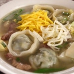 Dumpling soup (Mandu-guk: 만두국)