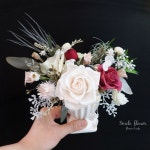 [ 언화기에 고급스런 센터피스 ] #프리저브드플라워 로 제작한 #센터피스 로 #고급짐의끝 1000일동안 시들지않아요 🌹 . 프리저브드플라워는??.... 