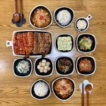 Instagram의 새댁의 집밥스타그램 🍚 집밥 / 요리 / 한식님: “금요일 저녁메뉴는 #장어구이 🥢 . 오늘은 #초복 맞이 #보양식 밥상... 