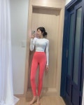 유튜브로 요가타임ㅎㅎ ㆍ 이제 씻으러갑니다~! 오늘도 힘내세용💪💪 (벌써 수요일 대박..) _ #굿모닝 #홈트 #요가” - 2020 | 패션 스타일, 요가
