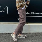 어베인유 (@urbaneyou) • Instagram photos and videos | Pantsuit, Fashion, Sweatpants