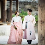 - 이런 사랑스런 눈빛 조아-! 내가 좋아하는 꽃미소와 내가좋아하는 한복씬, 스튜디오 촬영시 내신부님들껜 한복씬 찍으라구... 